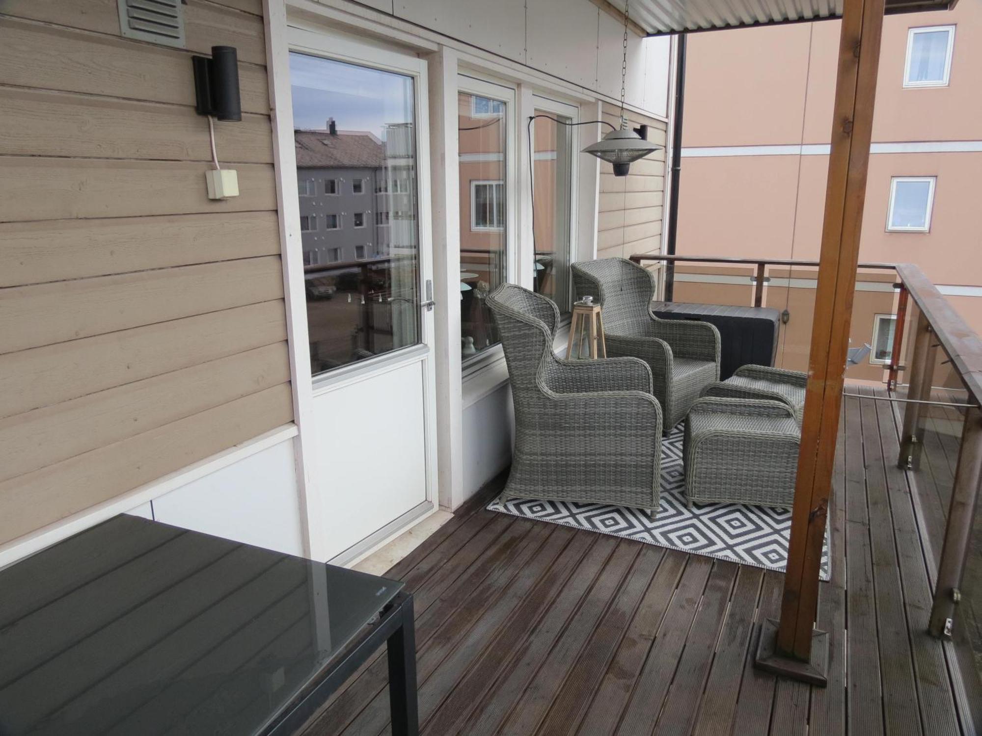Koselig Og Moderne Leilighet, Meget Sentralt I Narvik Med Gratis Parkering! Экстерьер фото